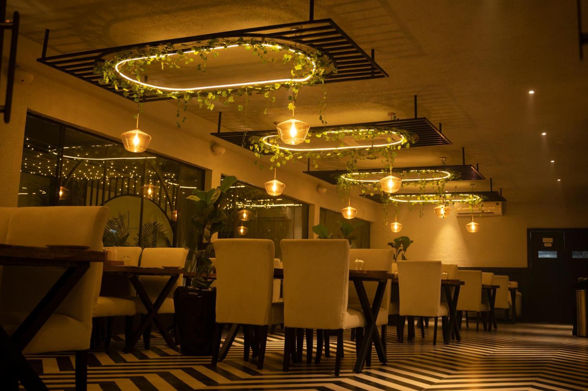 Vintclub Resort Lucknow Eksteriør billede
