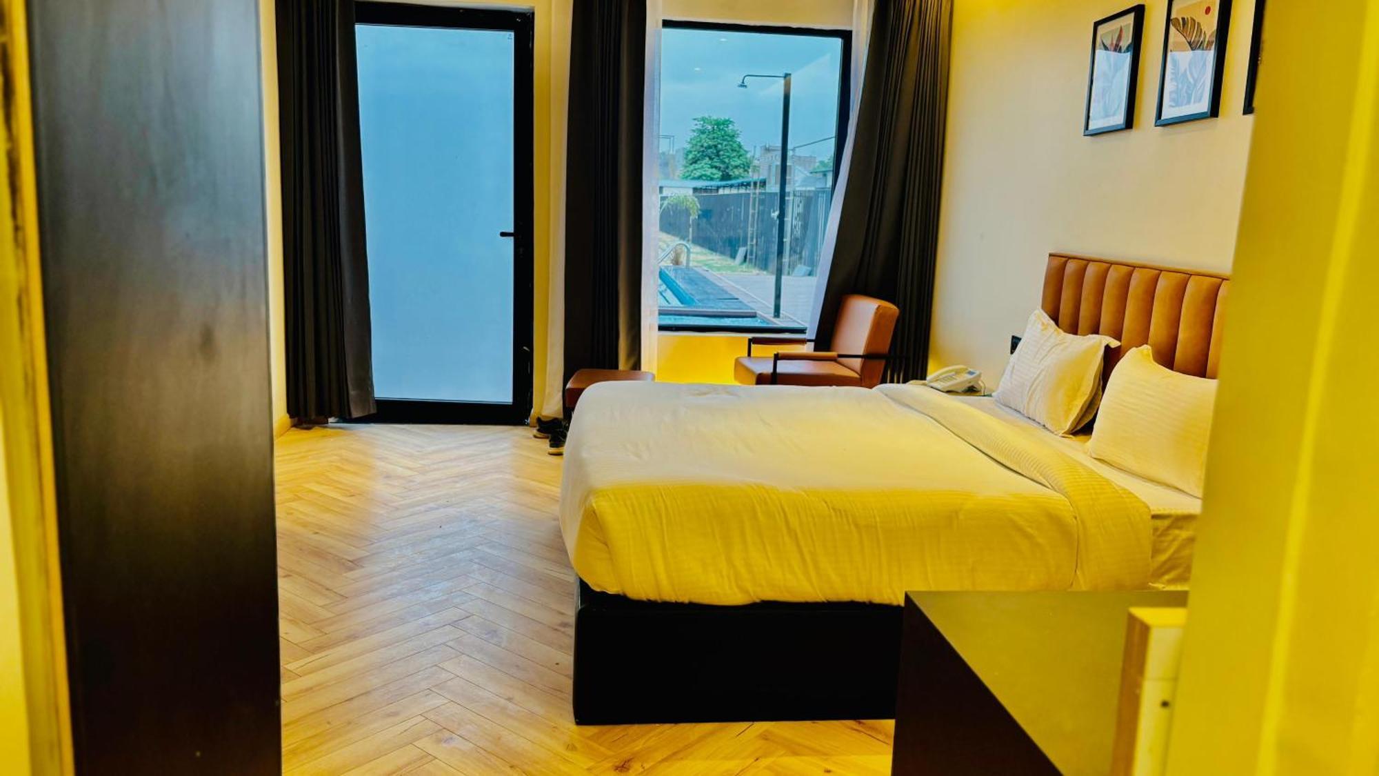 Vintclub Resort Lucknow Eksteriør billede