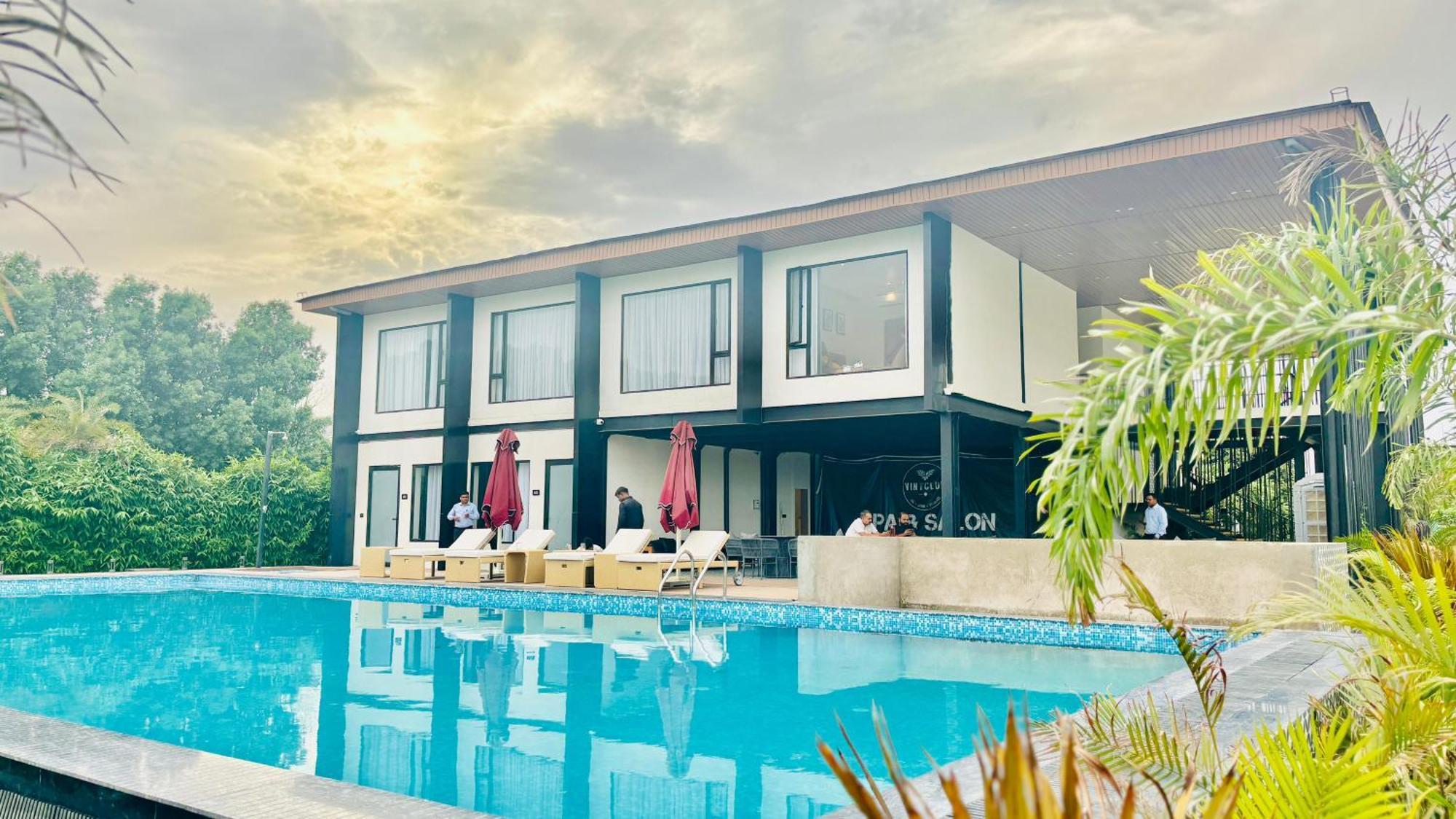 Vintclub Resort Lucknow Eksteriør billede
