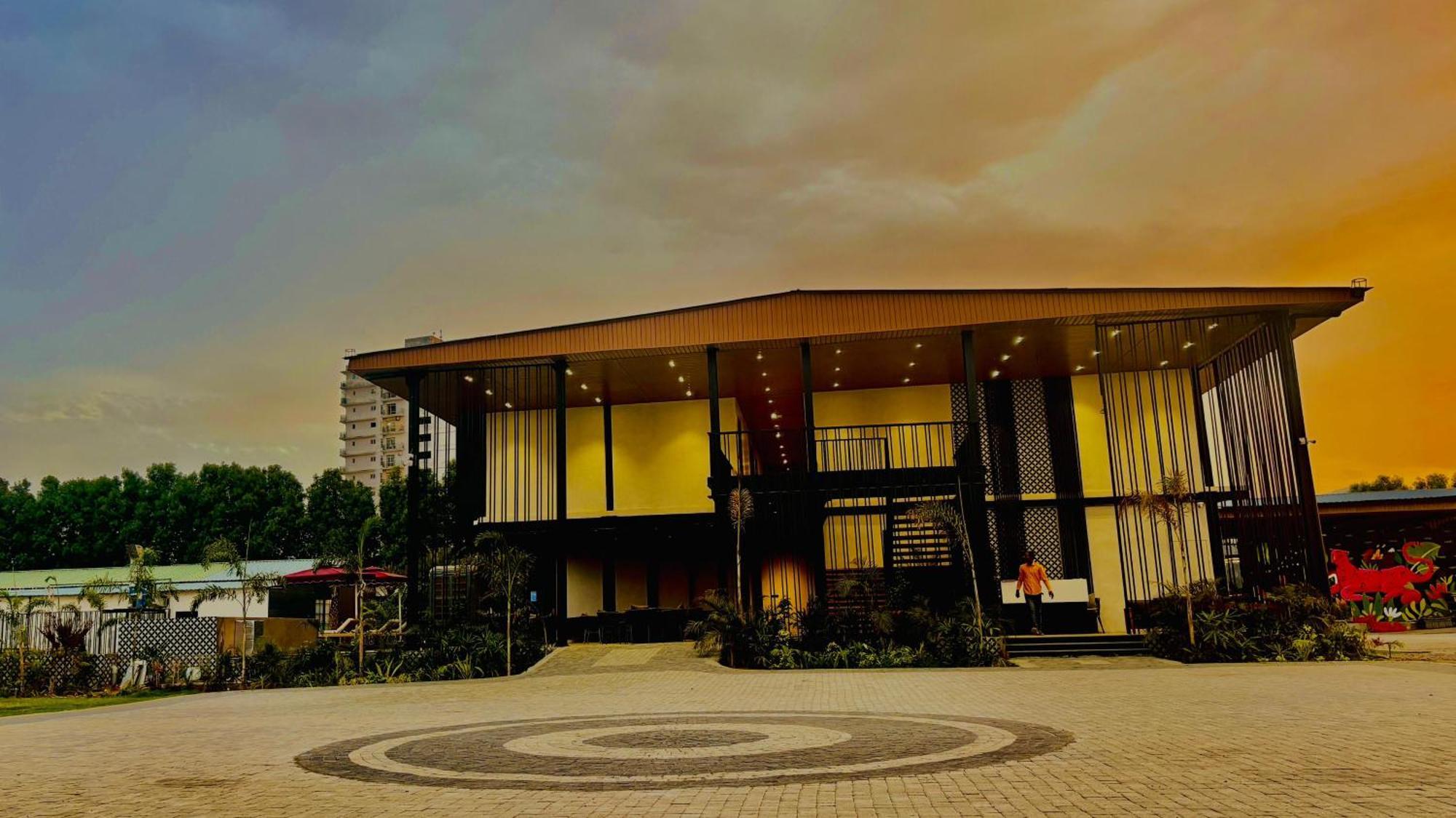 Vintclub Resort Lucknow Eksteriør billede